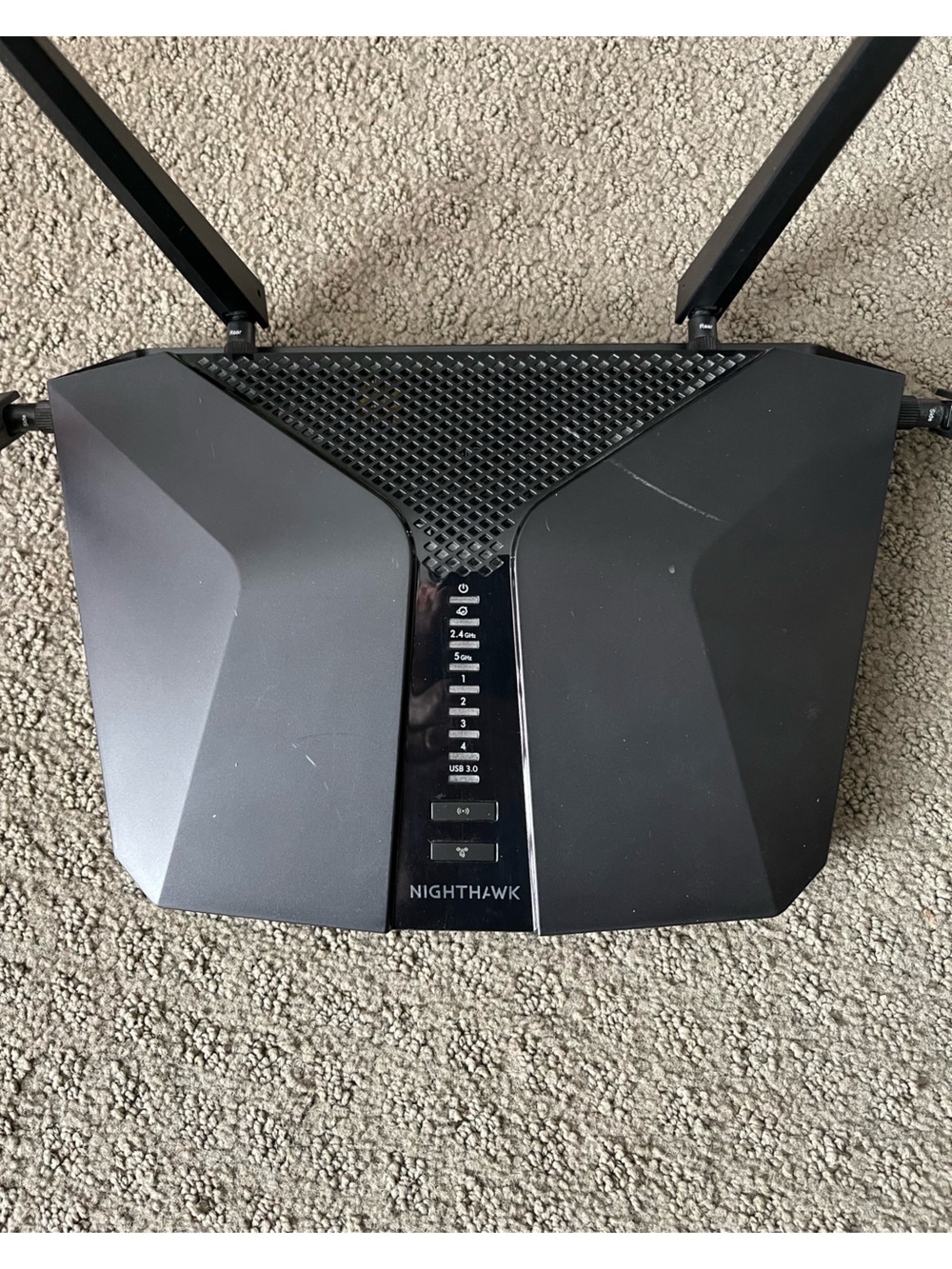 Nighthawk Combo Nether WiFi Cable Modem Router, 6-stream WiFi Router (RAX50) - Picture 2 of 8